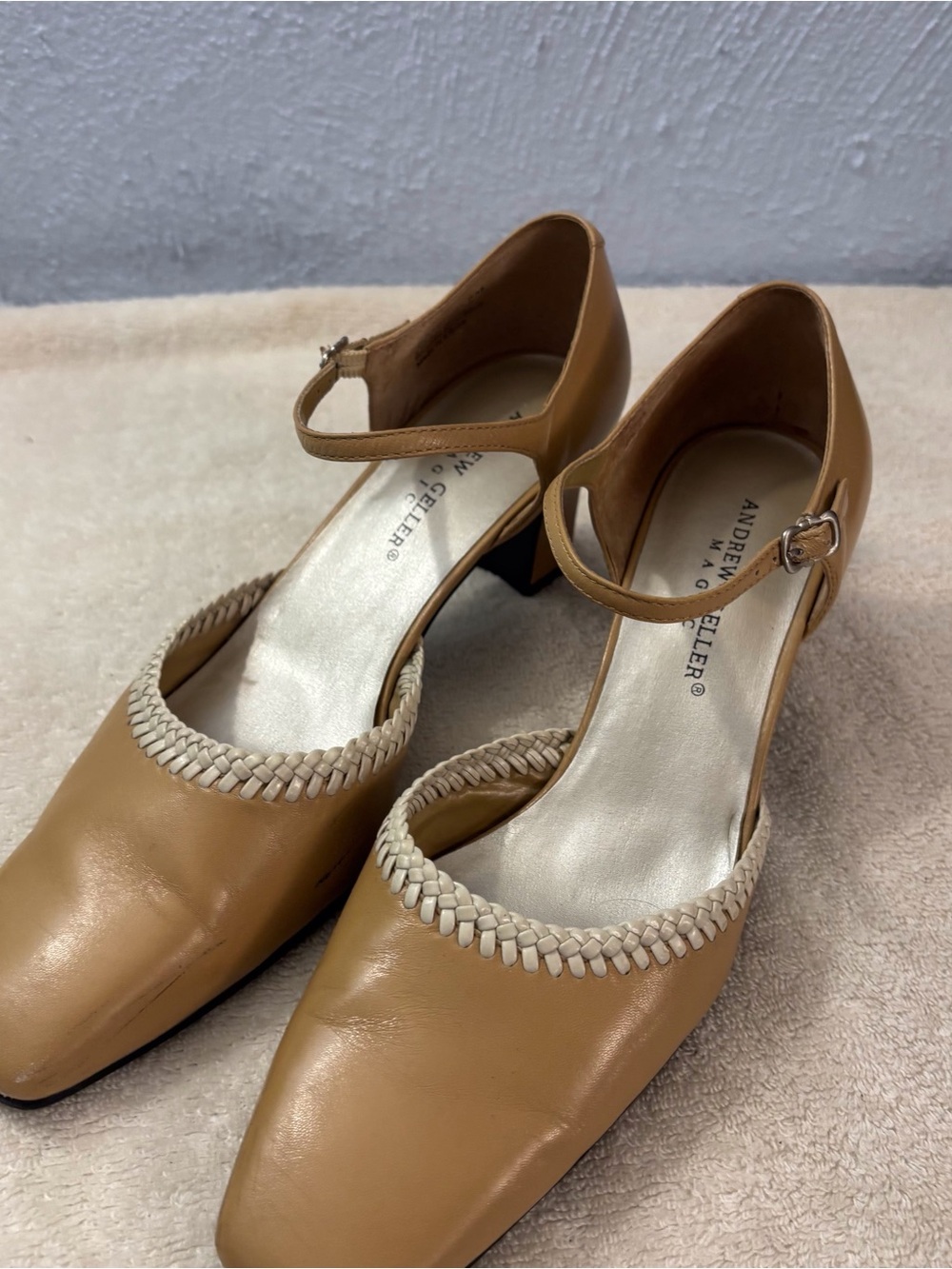 Andrew Geller Pumps Women’s SZ 9 M  Leather Mary Jane Style Braided Tan Trim